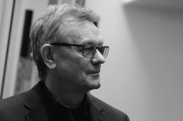 Profilbild in schwarzweiß von Hannes Möller